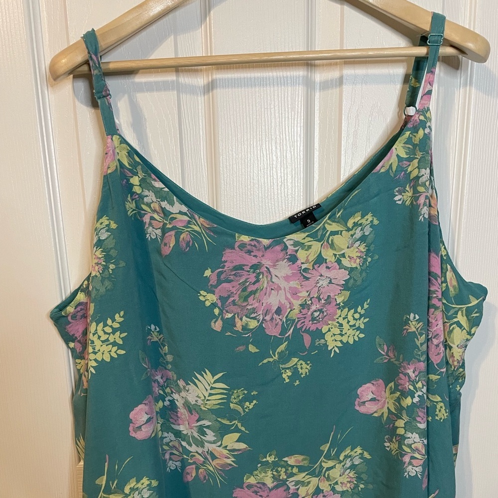 Torrid flowy teal spaghetti strap tank w/ floral pattern plus sz 5X - Picture 2 of 11